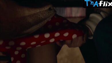 Irina Pegova Sexy Scene in Muzhchina I Zhenshchina