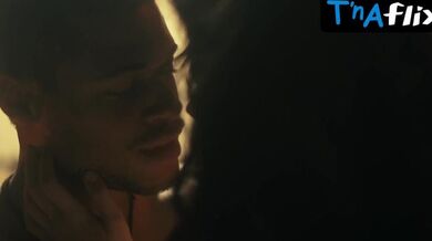 Madalena Aragao Sexy Scene in A Fazenda