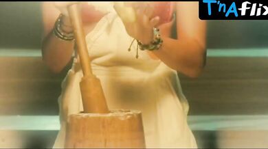 Unknown Breasts Scene in Univer. Novaya Obshchaga