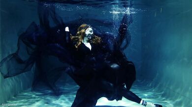 underwater moments: gothic mood