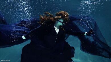 underwater moments: gothic mood