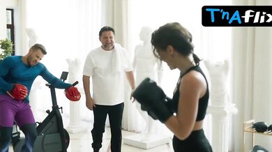 Alina Dulova Breasts Scene in Bednye Smeyutsya, Bogatye Plachut