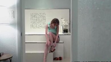 Stepdad fucks teen GF's daughter in bath - Tristan Summers big black dick