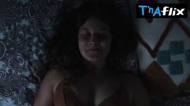 Luana Knoll Breasts, Underwear Scene in Sex Zimmer, Kuche, Bad