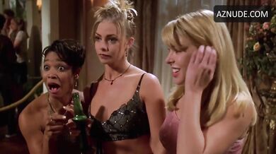 Jaime Pressly Breasts, Bikini Scene in Can'T Hardly Wait