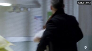 Odile Vuillemin Butt Scene in Profilage