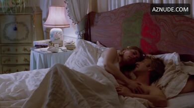 Saskia Reeves Sexy Scene in Close My Eyes