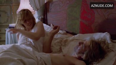 Saskia Reeves Sexy Scene in Close My Eyes