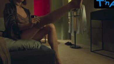 Belen Rueda Bikini, Underwear Scene in Free Falling