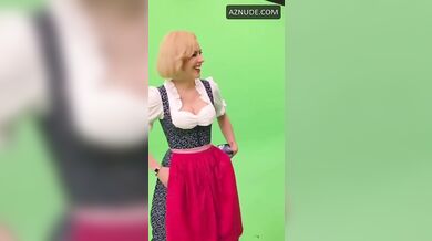 Miroslava Montemayor Butt Scene in Tnt