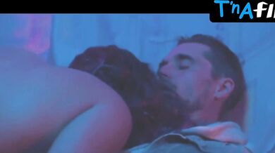 Jessica Barr Breasts Scene in Can'T Seem To Make You Mine