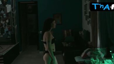 Mariya Rival Butt, Breasts Scene in Ya Nichego Ne Pomnyu