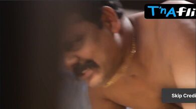 Nikita Ghag Sexy Scene in Viral Rani