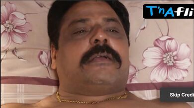 Nikita Ghag Sexy Scene in Viral Rani
