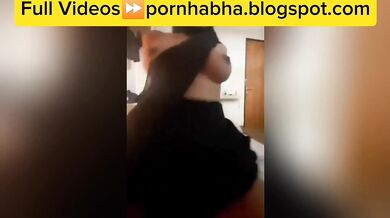 Jilbab Tobrut Cantik Ngentot