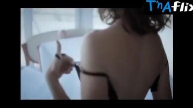 Marta Nosova Butt, Breasts Scene in Sladkaya Zhizn