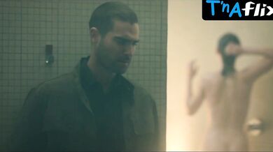 Maria Romanillos Butt Scene in Olympo