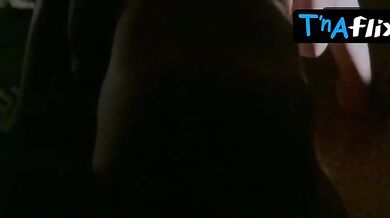 Gigi Duenas Sexy Scene in Gold, Silver, Death