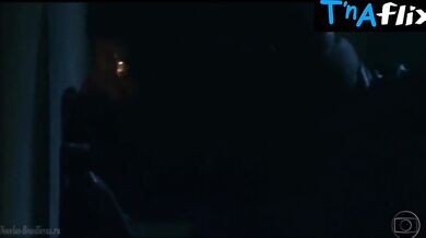 Adriana Esteves Breasts Scene in As Cariocas