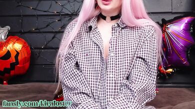 I came after University and I am so horny ! Fuck my boobs please!