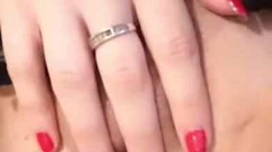 BBW Goth Girl Rubs Wet Pussy and Cums