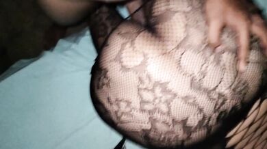 Me follo a mi mejor amiga por el culo / Latino casero