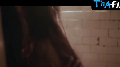 Shiena Yu Lesbian, Butt Scene in Sex On Phone
