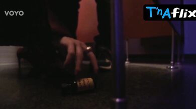 Unknown Sexy Scene in Sex O'Clock