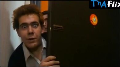 Paola Morra Breasts, Bush Scene in L' Insegnante Balla Con Tutta La Classe