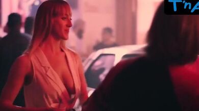 Hannah Cheesman Sexy Scene in The Definites