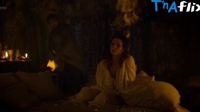 Bella Dayne Butt, Breasts Scene in Troy: Fall Of A City