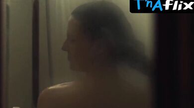 Melina Matthews Sexy Scene in El Mal Invisible