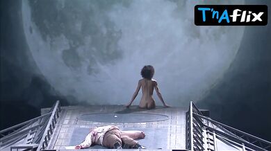 Ana Bercianos Butt, Breasts Scene in De Teatro Madrid