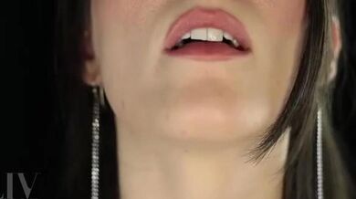 LivRoyale Cum For Me ASMR Video