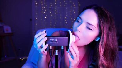 HeatheredEffect ASMR Ear Eating Video