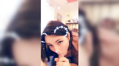 Young Girl Sucks Big Cock On Snapchat