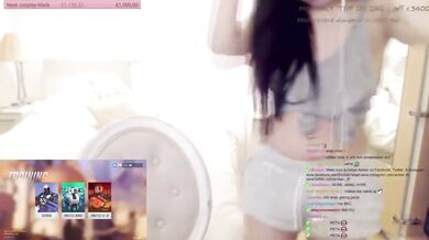 Twitch Streamer Withamber (Dolliah) Lingerie And Nipple Slip
