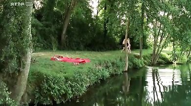 Isabelle Carre locked out naked ENF CMNF Scene