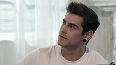 Asian MILF stepmother Dana Vespoli demands her stepson to eat her pussy