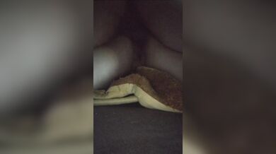 Comendo a vizinha gostosa, enquanto o marido está no trabalho