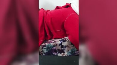 عرب نار ???? شرموطه مصريه متزوجه تتنتاك مع زوج صديقتها المقربة في شقه مفروشة للإيجار