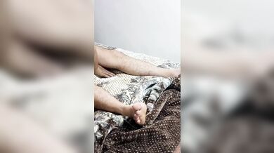 ناكني زوجي وصحبو من خرمي ومن كسي وطيزي نار ???????? أحلى ملبن