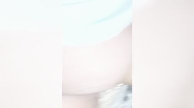 سكس أزواج مصرين ???? مصري يصور زوجته بعيد ميلادها ونزل في طيزها