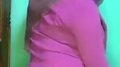 SILVANA JILBAB CANTIK GOYANG TIKTOK