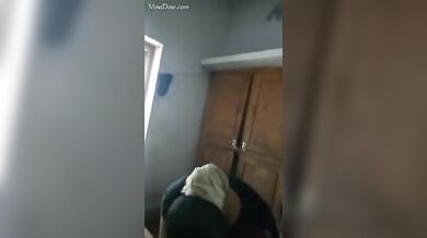 Viral Tamil Shopkeeper Bhabhi Start Dating Customer Giving Blowjob Nude Captured When Nobody At Home With Audio Don't Miss!!??