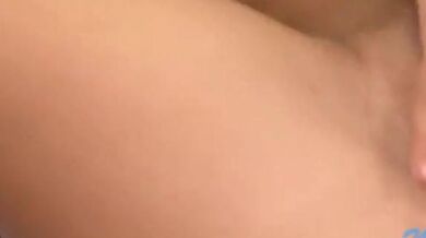 Amalie Anita Pearl Tabletop Toy porn