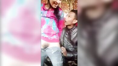 Dehati Girlfriend Bf Making Love And Fucking Sucking Xxx Video_1.