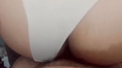 Jugando con la niñera