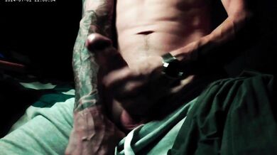 Jack in joggers cumming for you