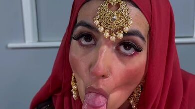 POV Hijabi Aaliyah sucks you off Part 1